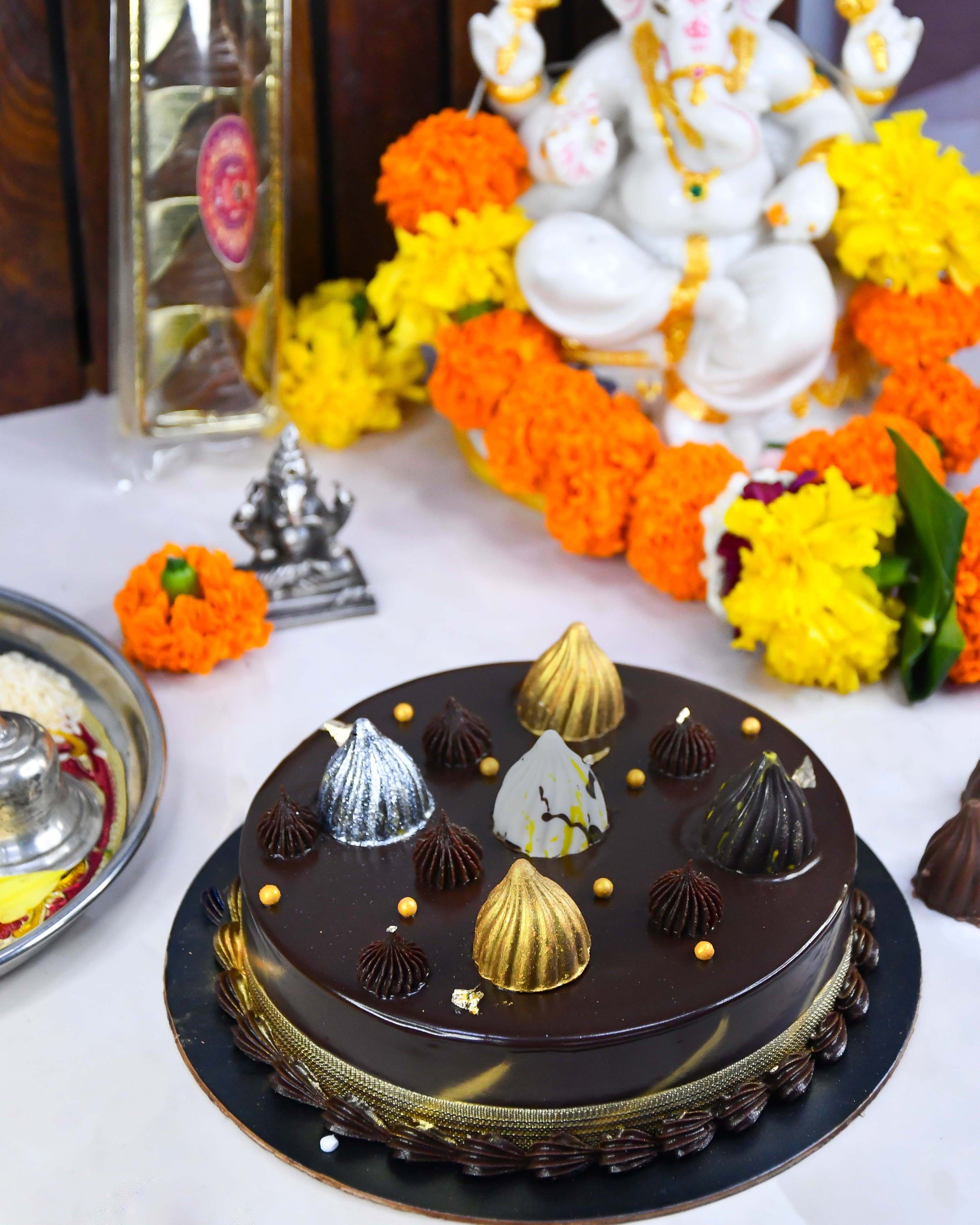 Modak Chocolate Special Cake