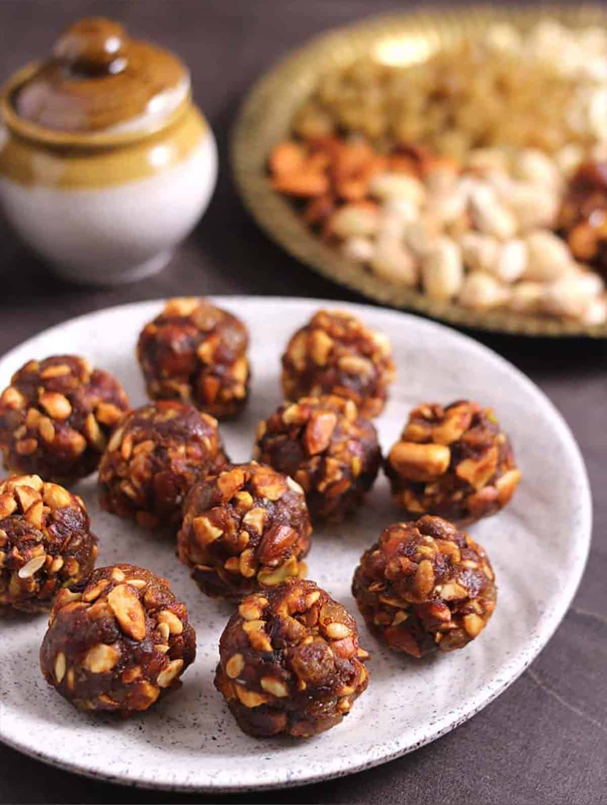 Mixed Fruit Laddoo (1 Kg)