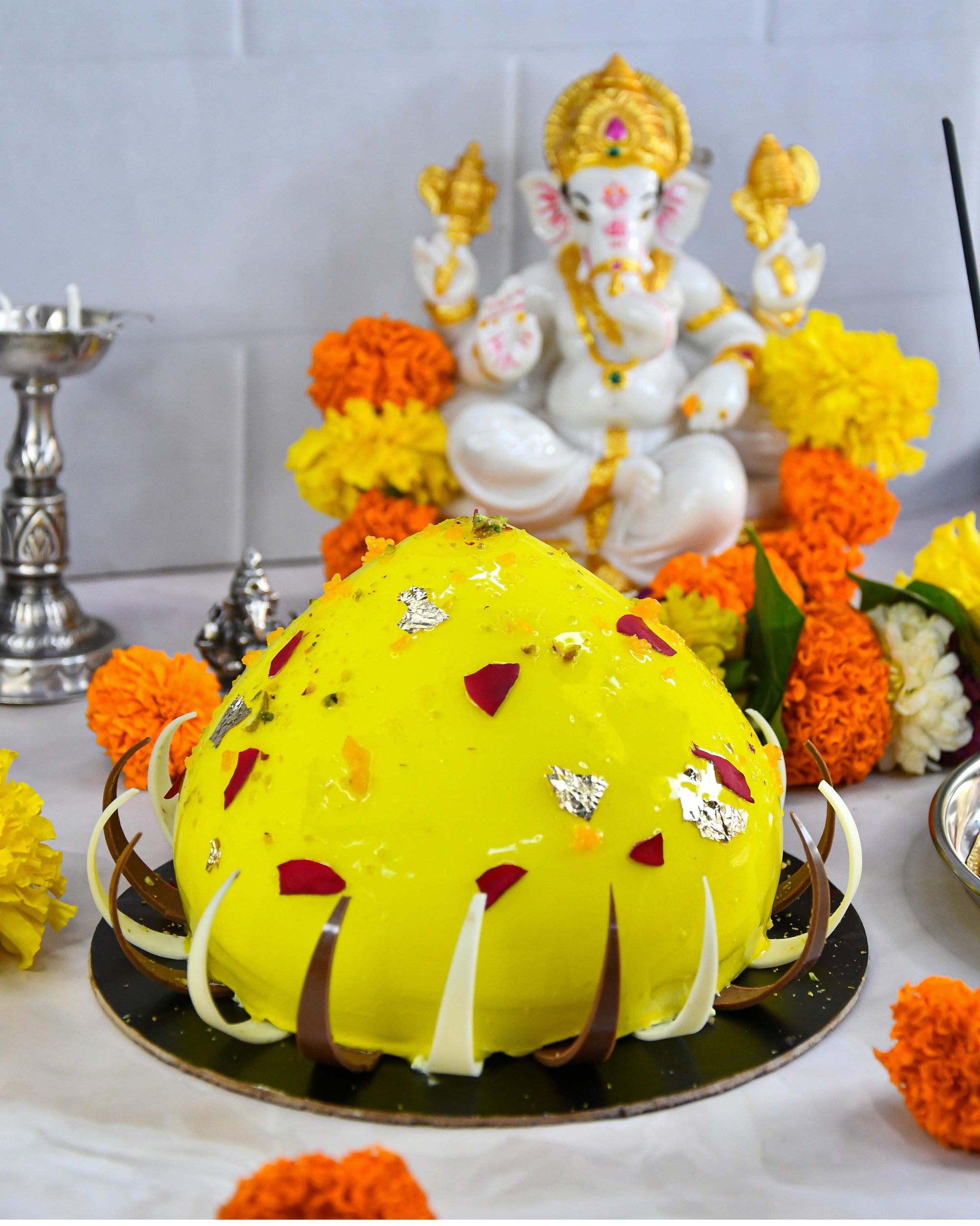 Rabdi Modak Cake