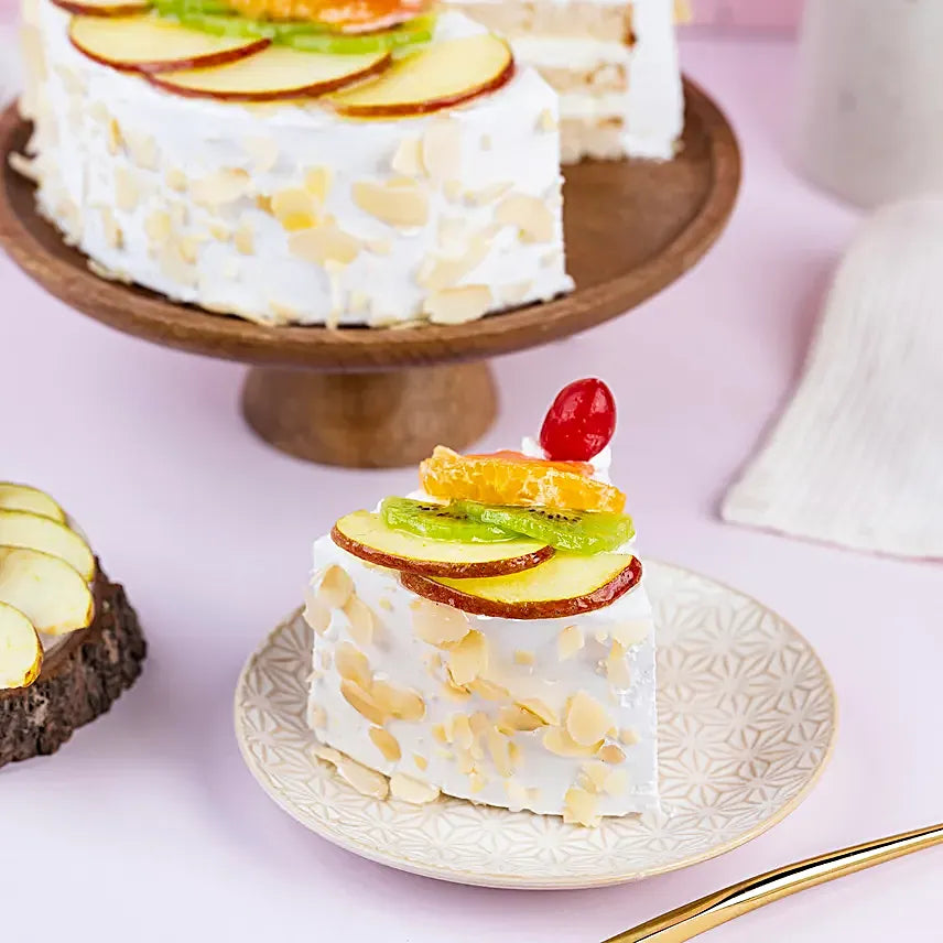 Creamy Vanilla Fruit Cake