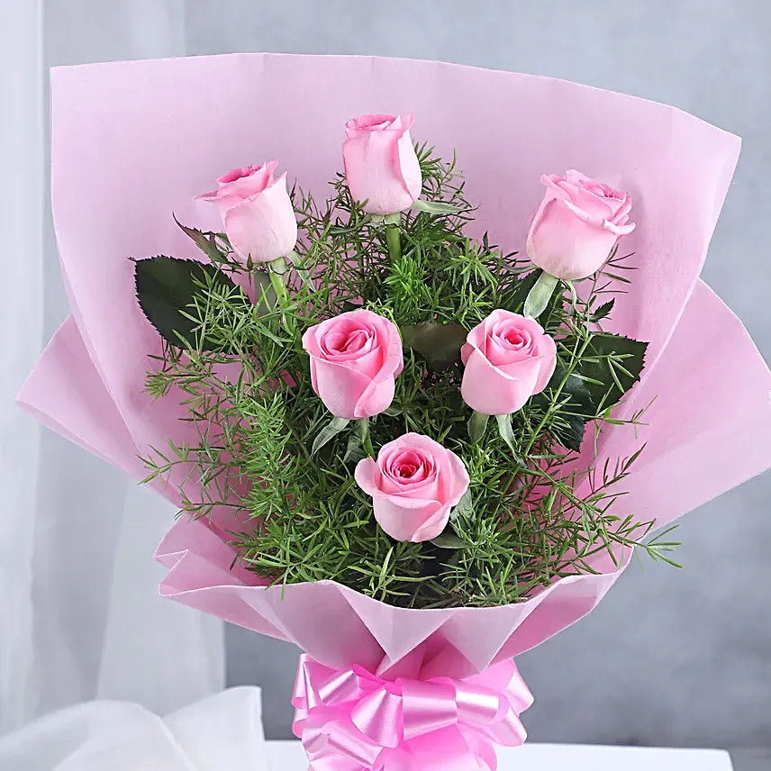 Pretty In Pink Bouquet & Truffle Cake Combo