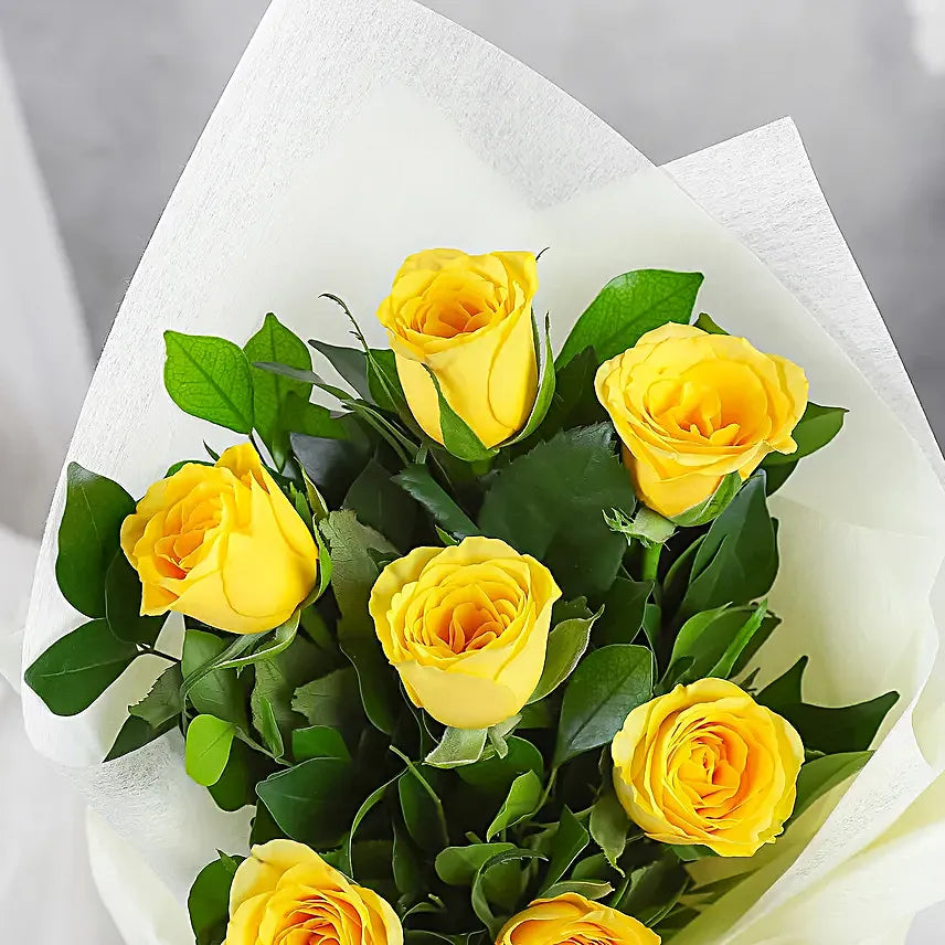 Serene 7 Yellow Roses Bunch